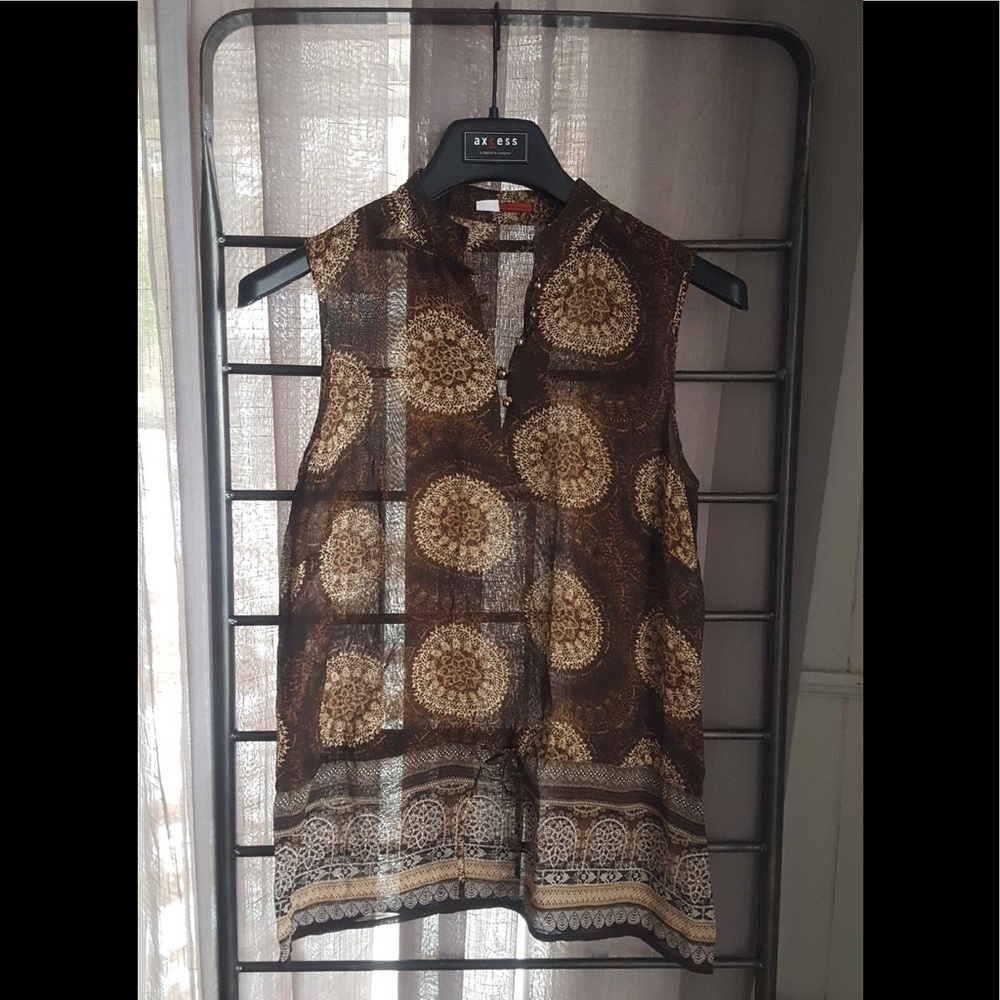 Tape Measure boho brown blouse